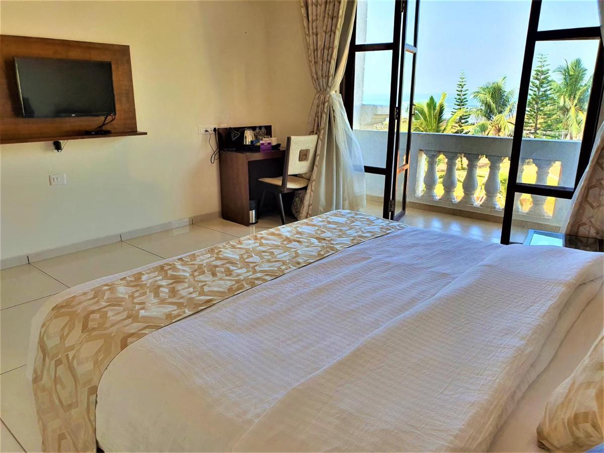 Vits Excellensea Karde Beach Dāpoli Eksteriør bilde
